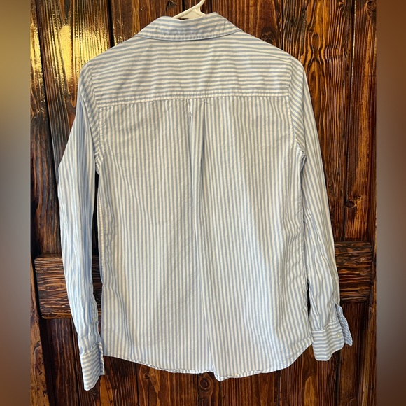 Amazon Essentials XS French blue stripe button down - Picture 4 of 9